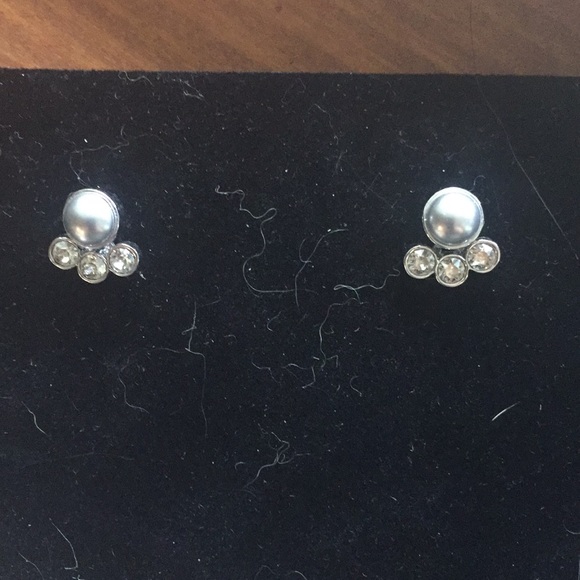 Necklace and earrings - Picture 2 of 2